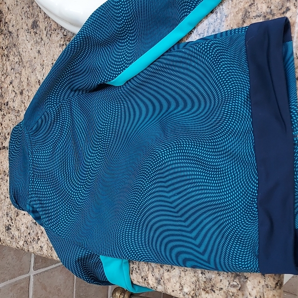 Boy's Adidas Set - Picture 4 of 6